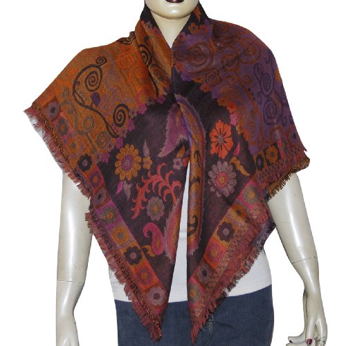 Wool Fabric Winter Scarfs for Women in Square Shape Ladies Gifts 111 x 111 Cms