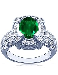 18K White Gold Oval Cut Emerald Ring With Sidestones