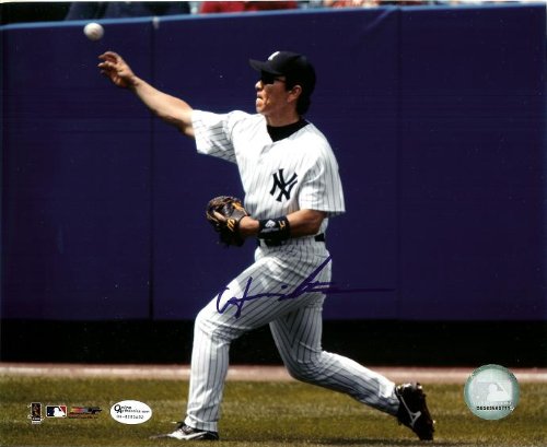 Hideki Matsui Autographed New York Yankees 8x10 Photo