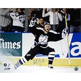 Steiner Sports NHL Tampa Bay lightning Martin St. Louis Celebrating Playoff GWG vs Islanders 16 x 20-inch Photo