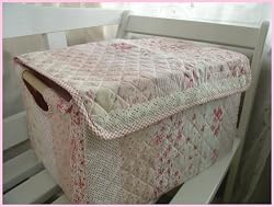 Shabby Chic Pink Quilted stocking/organizer box B