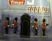 4 GUARDSMEN, 1 SENTRY BOX_s-1