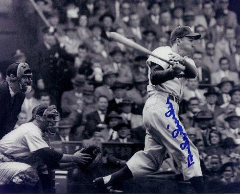 Duke Snider Autographed Brooklyn Dodgers 8x10 Photo - 2x World Series Champion