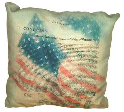 Independence Patriotic Pillow w WWII image USA Made by FlagClothes