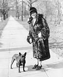 1922 AUTHOR ROBERTS RINEHART W/ FRENCH BULLDOG PHOTO