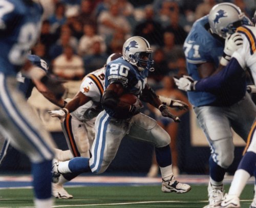 BARRY SANDERS DETROIT LIONS 8X10 HIGH GLOSSY SPORTS ACTION PHOTO (M)