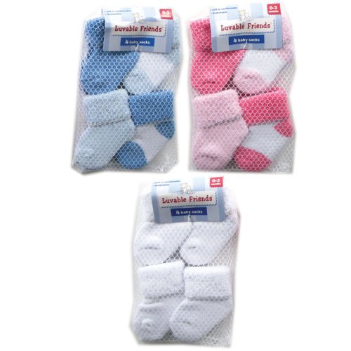 4-Pack Newborn Socks in Washbag