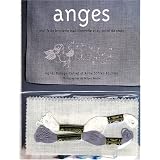 Anges : Motifs de broderie traditionnelle et au point de croixpar Agn�s Delage-Calvet
