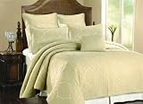 Madeline Quilt Set W/ Matching Shams and Decorative Pillows