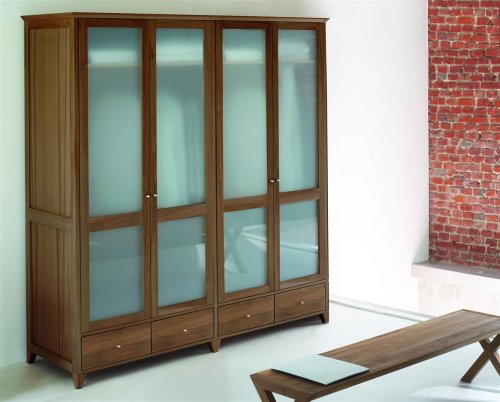 Kleiderschrank ALVERANO QUATTRO, Nussbaum massiv - Massivholzschrank - AUSSTELLUNGSSTÜCK - STARK REDUZIERT UVP 6.990.-