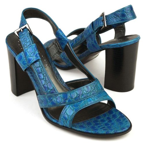 Click here to buy Nine West Jo Aquamarine sandals.