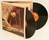 JEFF WAYNE`S The War of the Worlds. Great copy, very first UK pressing 1978 on CBS, matrix A 1, 16 page booklet still attached.