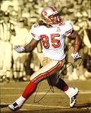 Vernon Davis Autographed/Hand Signed San Francisco 49ers 8x10 Photo
