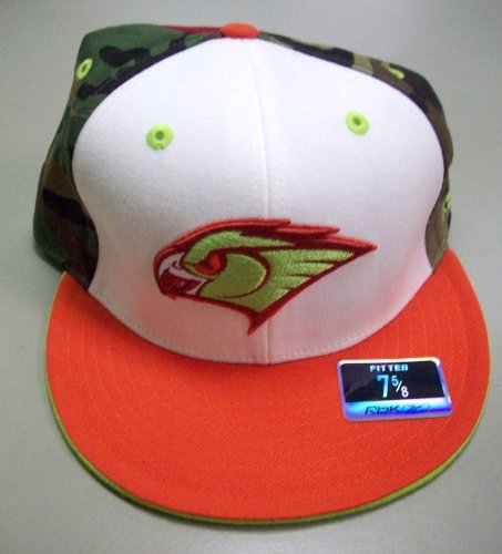Atlanta Hawks Structured Flex Fitted Hat Size 7 5/8