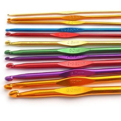 12pcs Mixed Color Aluminum Crochet Hooks Knitting Needles Yarn Kit Set Case