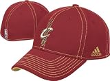 Cleveland Cavaliers On Court Reversible Cuffless Team Knit Hat