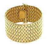 Clevereve's 18Kt Gold Yellow Textured Mesh 34mm Bracelet
