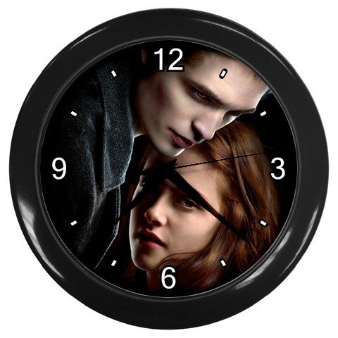 Black Wall Clock of Twilight Edward Cullen and Bella Swan Looking Glamorous
