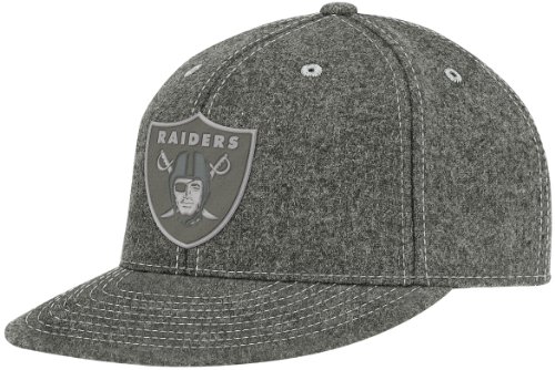 NFL Men's Oakland Raiders End Zone Flat Visor Flex Hat - Tw83Z (Dark Grey, Large/X-Large)