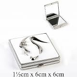 Square compact mirror silver and white with shoe design