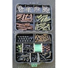 POCKET CARP COARSE FISHING TACKLE BOX LOADED WITH HOOKS RIGTUBE LEAD CLIPS TAIL CONES SIZE 8 SWIVELS CARP BEADS BACK LEAD CLIPS GREAT GIFT FOR ANY CARP FISHERMAN