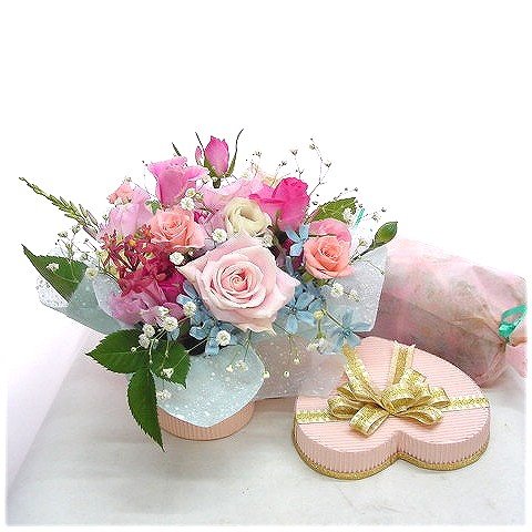送料無料中*ケーキとアンの花セット【お届け日指定下さい翌日届可】誕生日記念日お見舞いフラワーバスケットアレンジメント