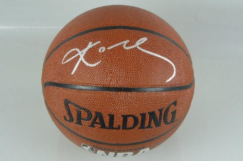 KOBE BRYANT SIGNED AUTOGRAPHED BASKETBALL LA LAKERS W/ HOLOGRAM + COA