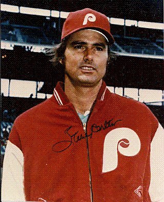 Autographed/Hand Signed Hof'R Steve Carlton - Philadelphia Phillies - 8x10 Photo