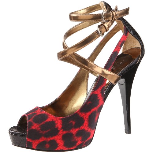 GUESS Women's Hinter3 Platform Sandal