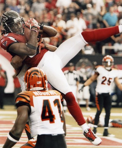 RODDY WHITE ATLANTA FALCONS 8X10 HIGH GLOSSY SPORTS ACTION PHOTO (P)