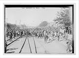 Newswire Photo (S): Taft crowd on railroad tracks in West