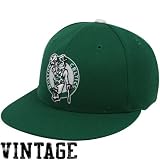 Mithchell & Ness Boston Celtics Kelly Green Vintage Logo Fitted Hat