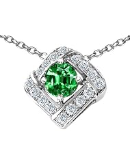 Original Star K (tm) Round Simulated Emerald Pendant in 925 Sterling Silver