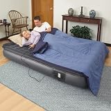 11 Pillowtop Air Bed with Remote Control Size: Queen