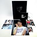 ユナ （少女時代） [豪華 写真集 セット]　 【OH MY DEER　272ページ】　【写真集　1冊 / DVD　1枚 / フォトカード（大）1枚 / フォトカード（中）2枚/フォトカード（小）5枚】 （ファンサイト 制作） [amazon.co.jp 梱包発送 ／ 各種決済対応]
