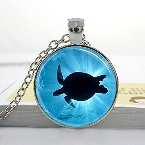 Glowing Turtle Necklace,Sea Turtle Green glow luminous Ocean Beach Jewelry Marine Life Art Pendant,Art Necklace,Pendant