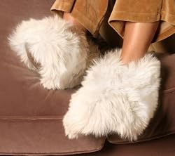 Luxurious Alpaca Fur Fuzzy Slippers for Men and Women, Soft, Cozy and Comfortable