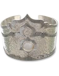 Pearl cuff bracelet, Crown of Indonesia