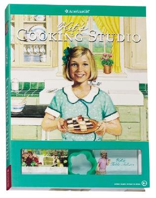 Kit's Cooking Studio [With 10 Reusable Place 
