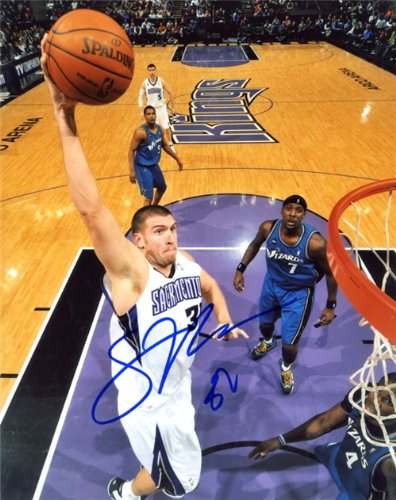 Spencer Hawes Autographed/Hand Signed Sacramento Kings 8x10 Photo