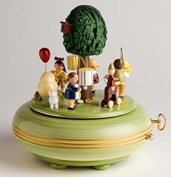 Large Music Box - "Lampion feast" (7 inches)