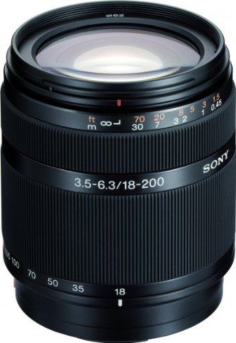 Sony DT 18-200mm f/3.5-6.3 Aspherical ED High Magnification Zoom Lens with Lens Hood, 2 Caps, WSP Cleaning Set.