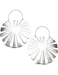 Large dangling sun design flat earrings in silver
