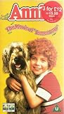 Annie [VHS]