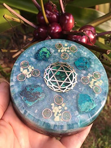 Heart Chakra Orgone Charging Plate with Chrysoccola, Malachite and Peridot