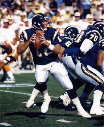 STAN HUMPHRIES SAN DIEGO CHARGERS 8X10 SPORTS ACTION PHOTO J