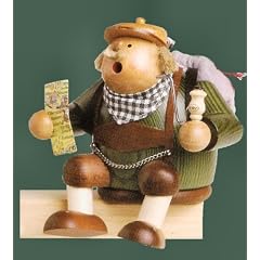 KWO NEUHEIT 2006 Deko Kantenhocker Tourist 15 cm, R�ucherfigur, R�ucherm�nnchen, Tischdekoration, Tischdeko, Tisch, Tafel, Fr�hling, Fr�hjahr, Sommer, Dekoration, Deko, Geschenk Muttertag, Valentinstag, Hochzeit, Geburtstag, echt erzgebirgische Volkskunst, Holzkunst, original Erzgebirge und Handarbeit