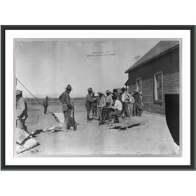 Historic Print (L): [Mexican War, 1914: U.S. soldiers interviewing Mexican refugees; man wearing bowler hat