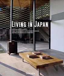 Living in Japan (English, German and French Edition)