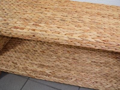 Schöne Bank aus Wasserhyazinthe, 85/45/35cm